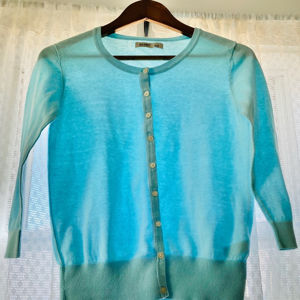 Old Navy light blue elbow length cardigan